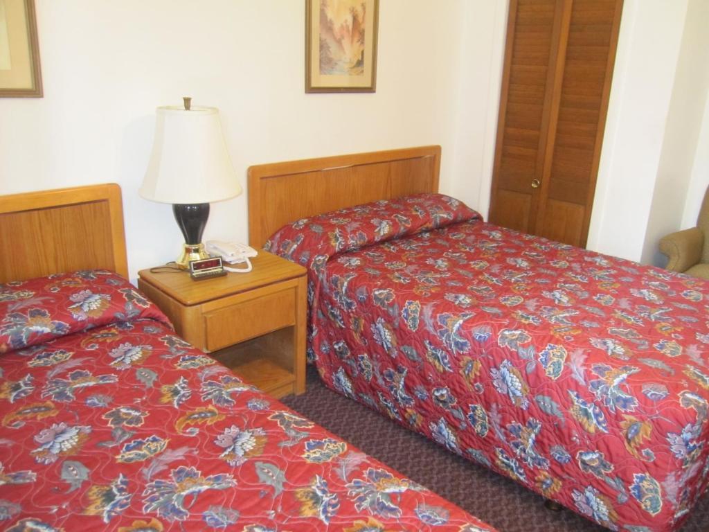 Pinecrest Motel Clinton Номер фото